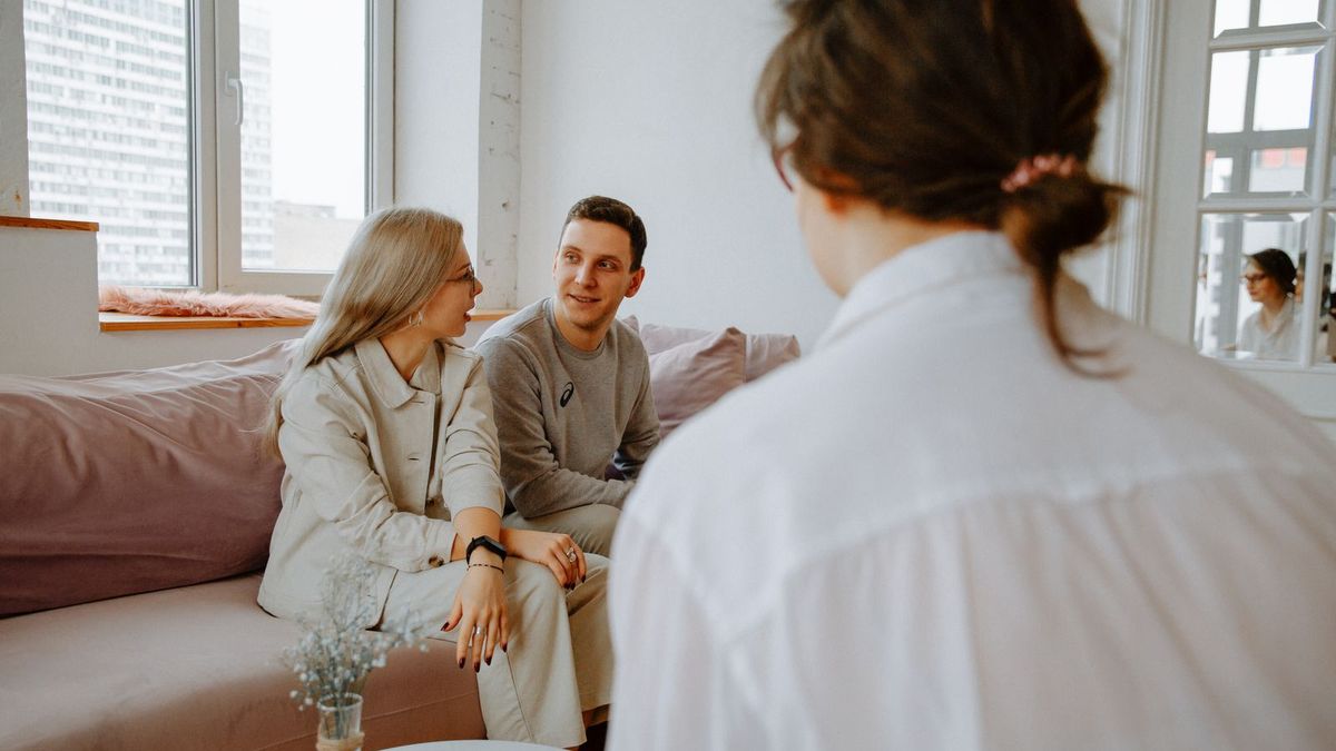 Couples therapy session